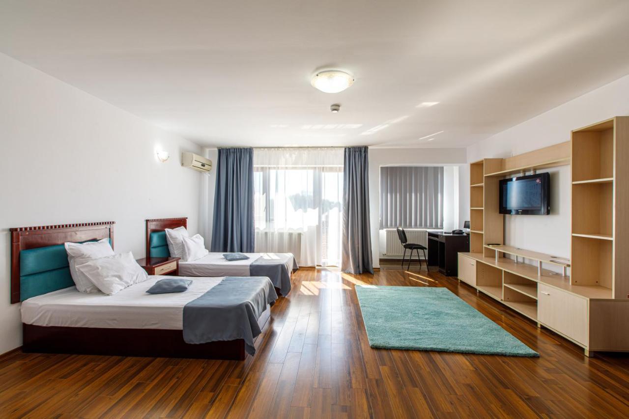 קונסטנצה Lira Pacific Aparthotel מראה חיצוני תמונה