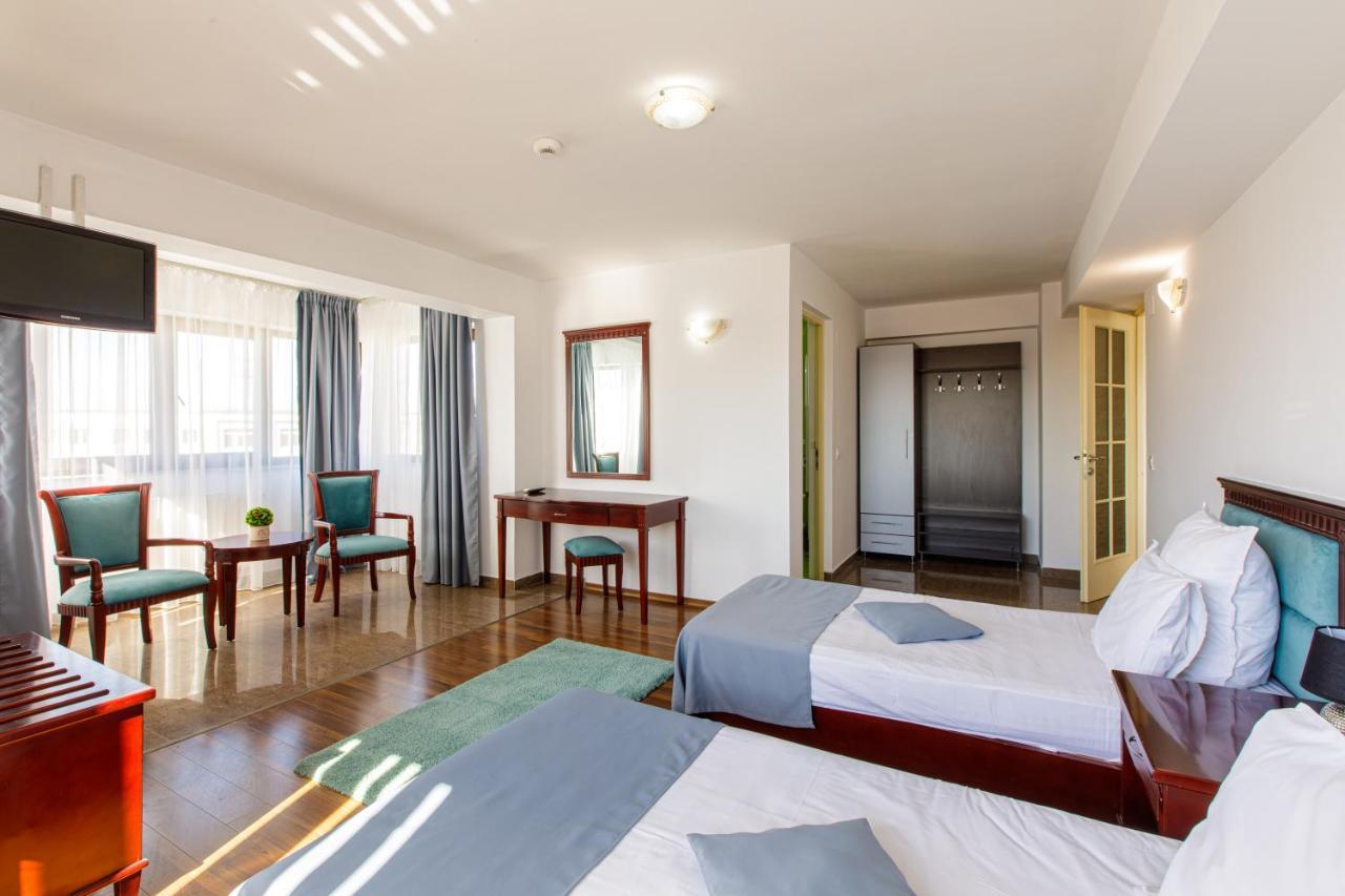 קונסטנצה Lira Pacific Aparthotel מראה חיצוני תמונה